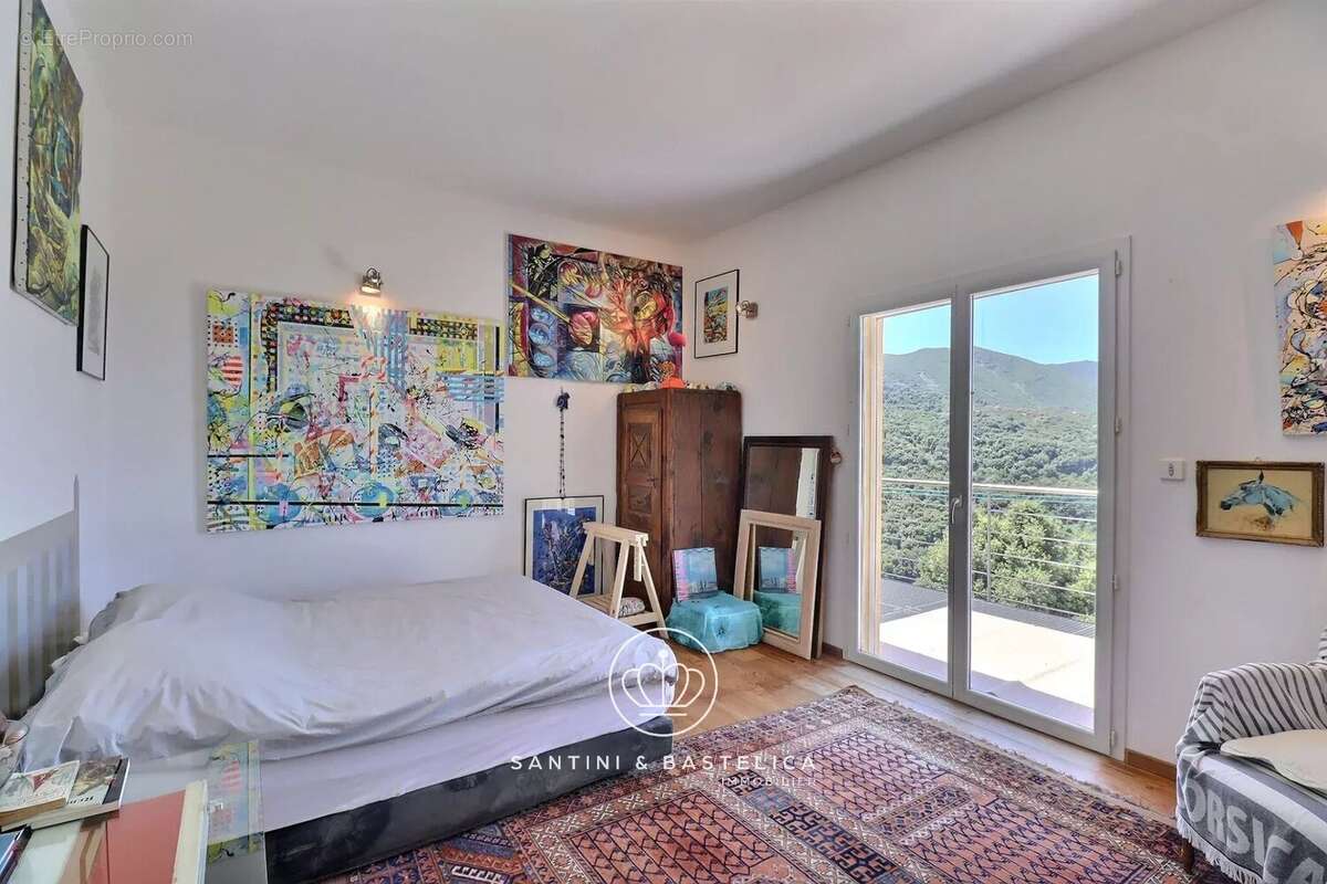 Maison à SARI-D'ORCINO