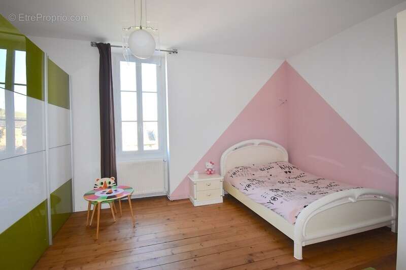 Maison à LACENAS