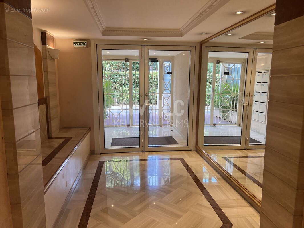Appartement 94 m² à Cannes  - photo 9