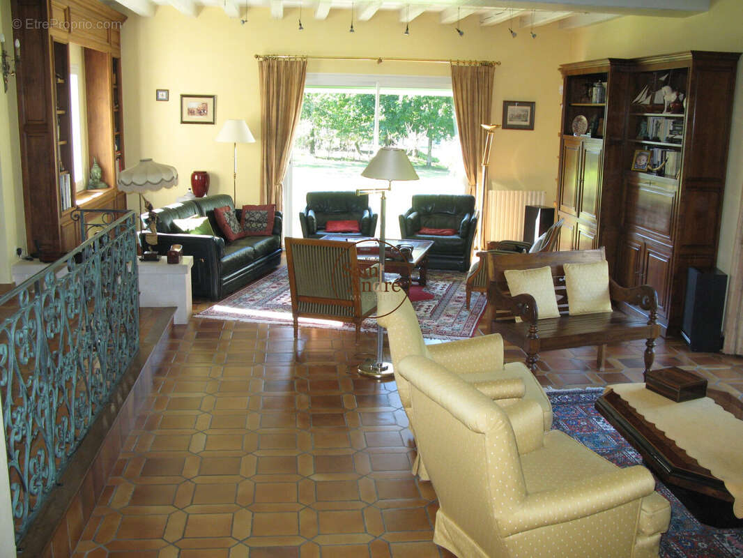 Maison à DIRAC