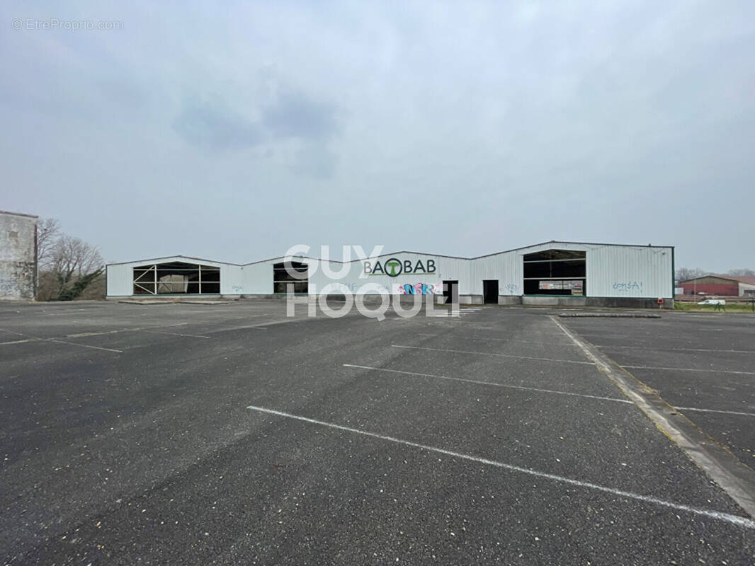 Commerce à ORTHEZ