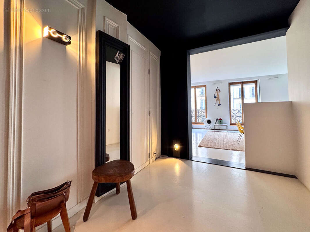 Appartement à PARIS-10E