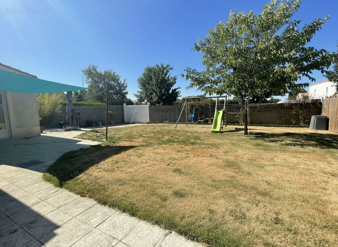 Maison à LES HERBIERS