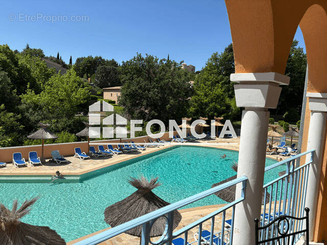 Appartement à GREOUX-LES-BAINS