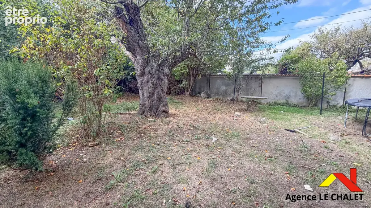 Charmant pavillon en meulière de 118 m², 4 pièces, 3 chambres, avec grand jardin - photo 11