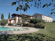 Maison à CASTELNAU-DE-MONTMIRAL