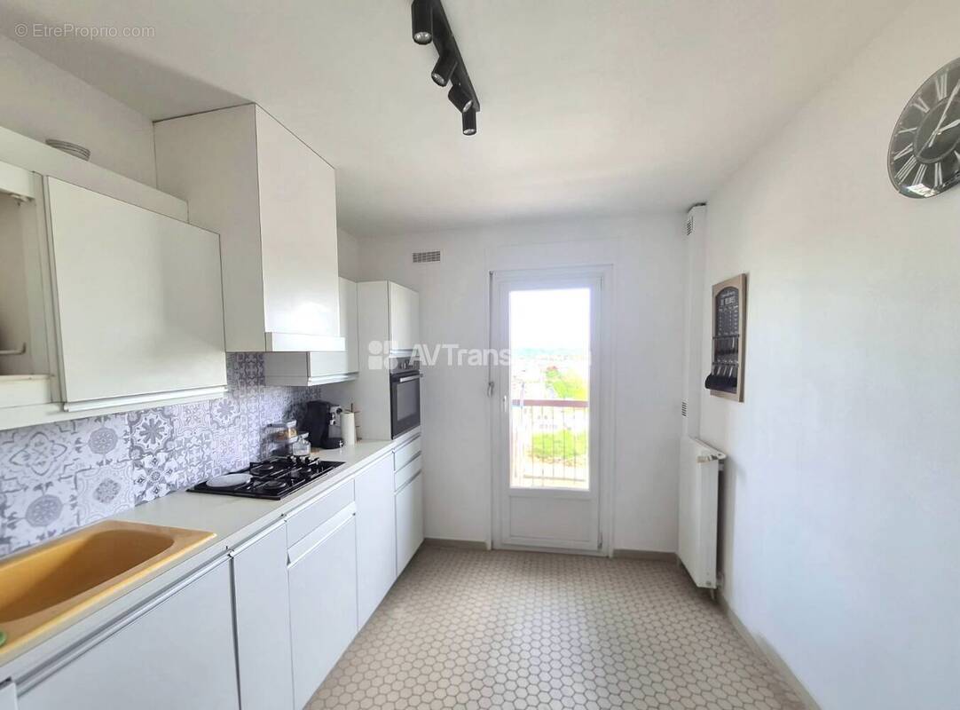 Appartement à BRON