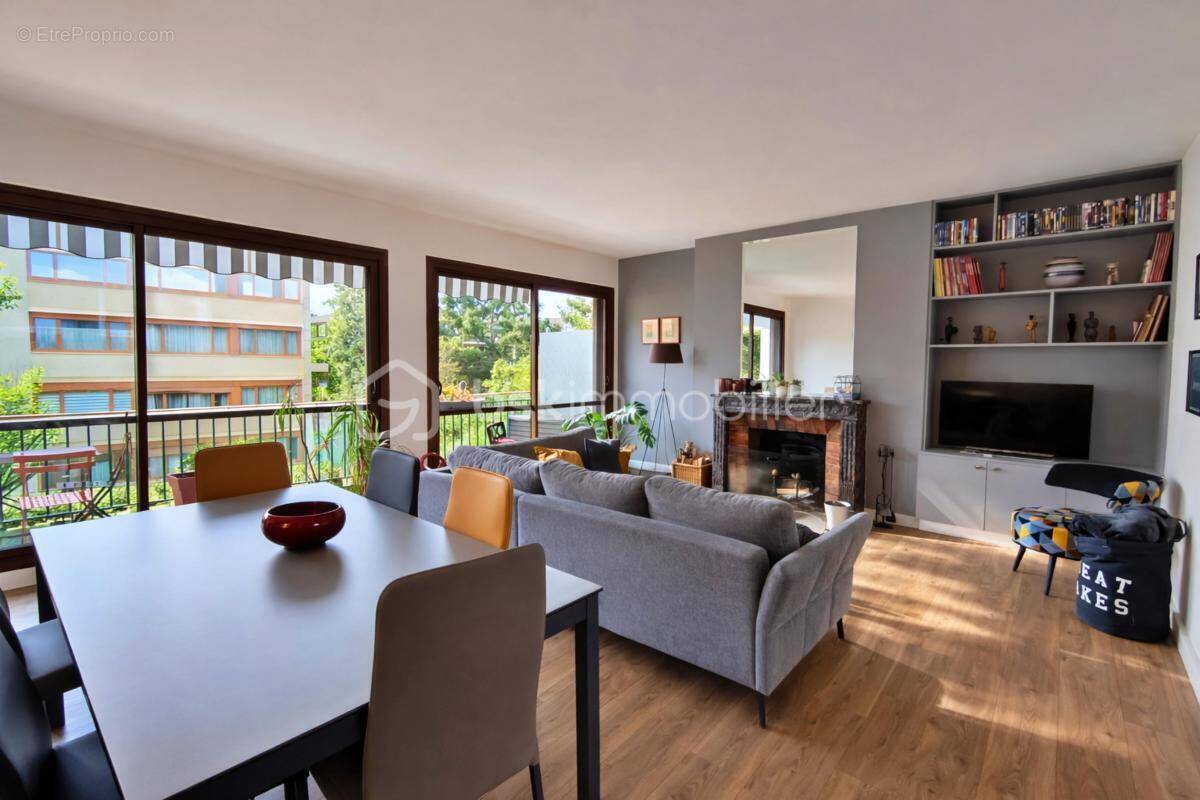 Appartement à NOISY-LE-ROI