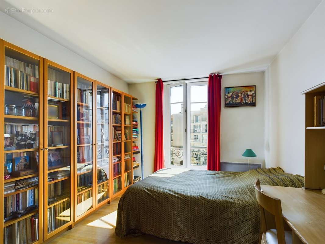 A quelques pas du coeur de Vincennes, beau duplex 5P de 115m2.  - photo 6