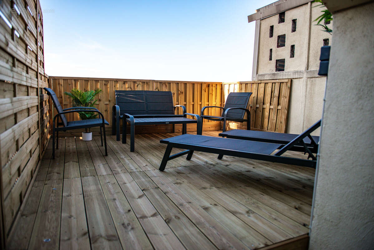 Appartement à MARSEILLE-1E