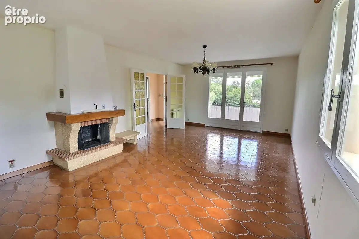 Maison à vendre à Toulonjac - 4 chambres - photo 5