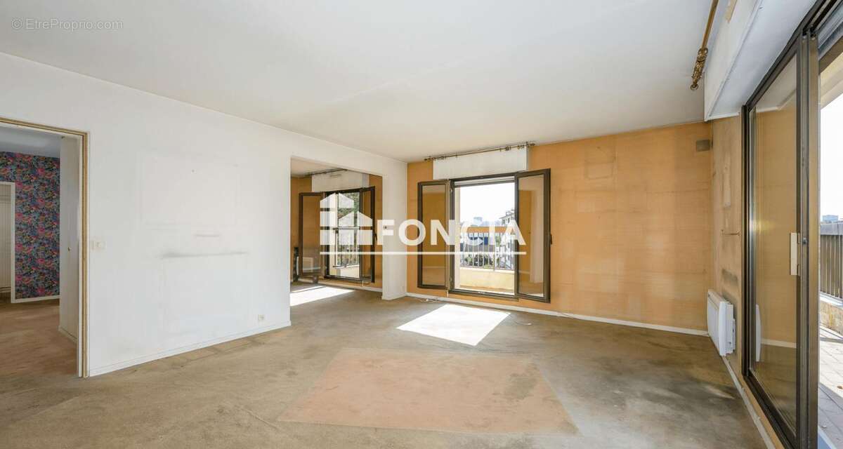 Appartement à BOURG-LA-REINE