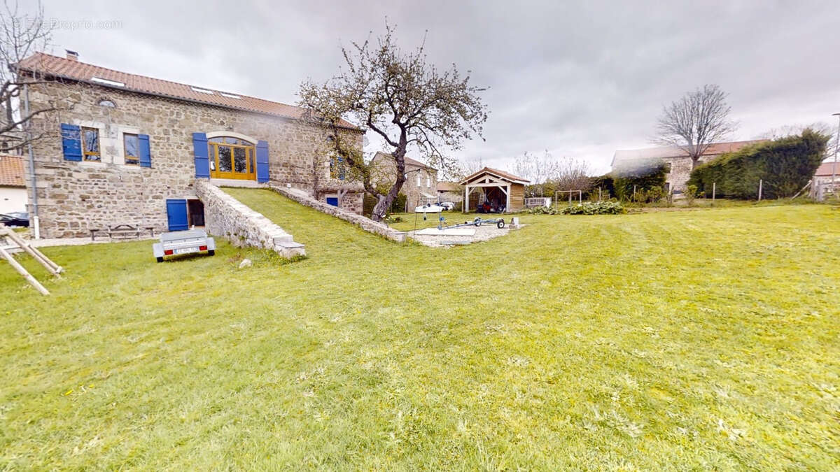 Maison à RAUCOULES
