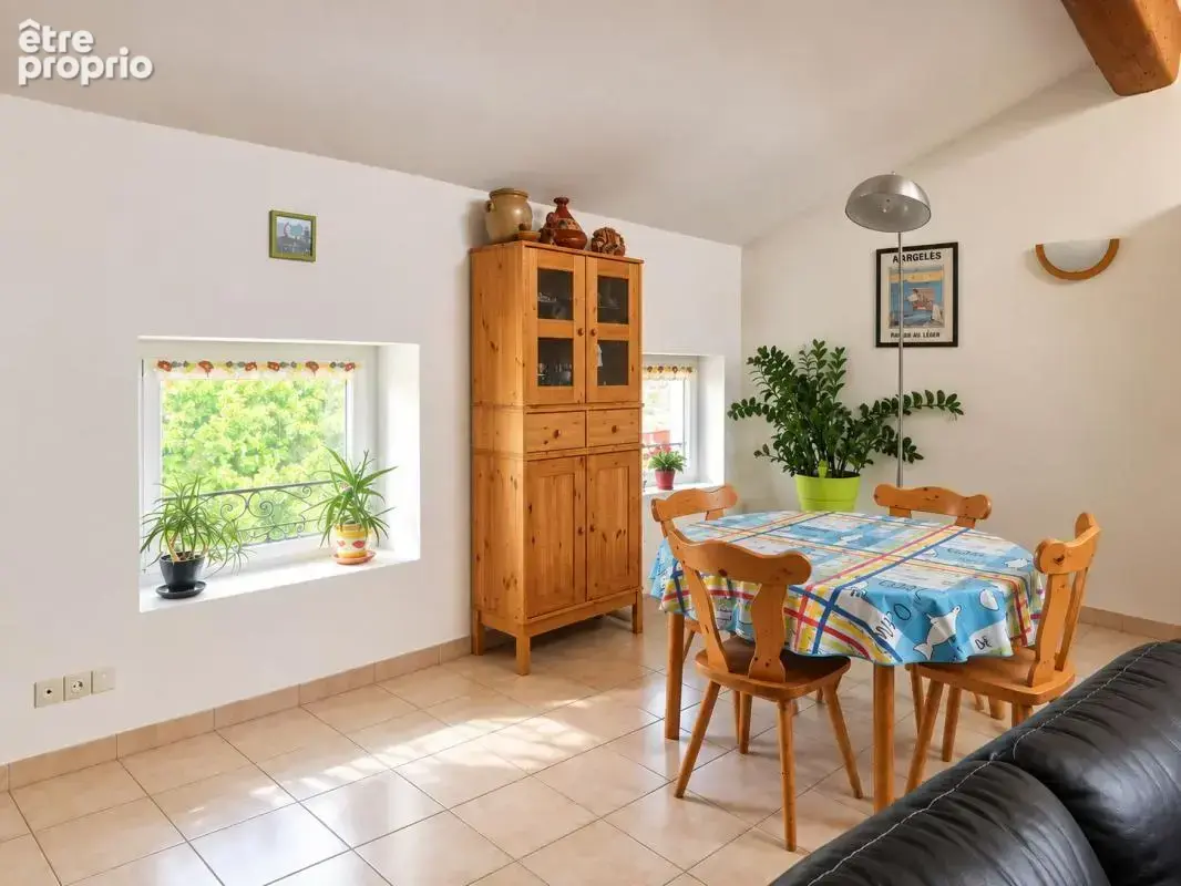 Appartement 2 chambres - garage - cave - centre ville - photo 3
