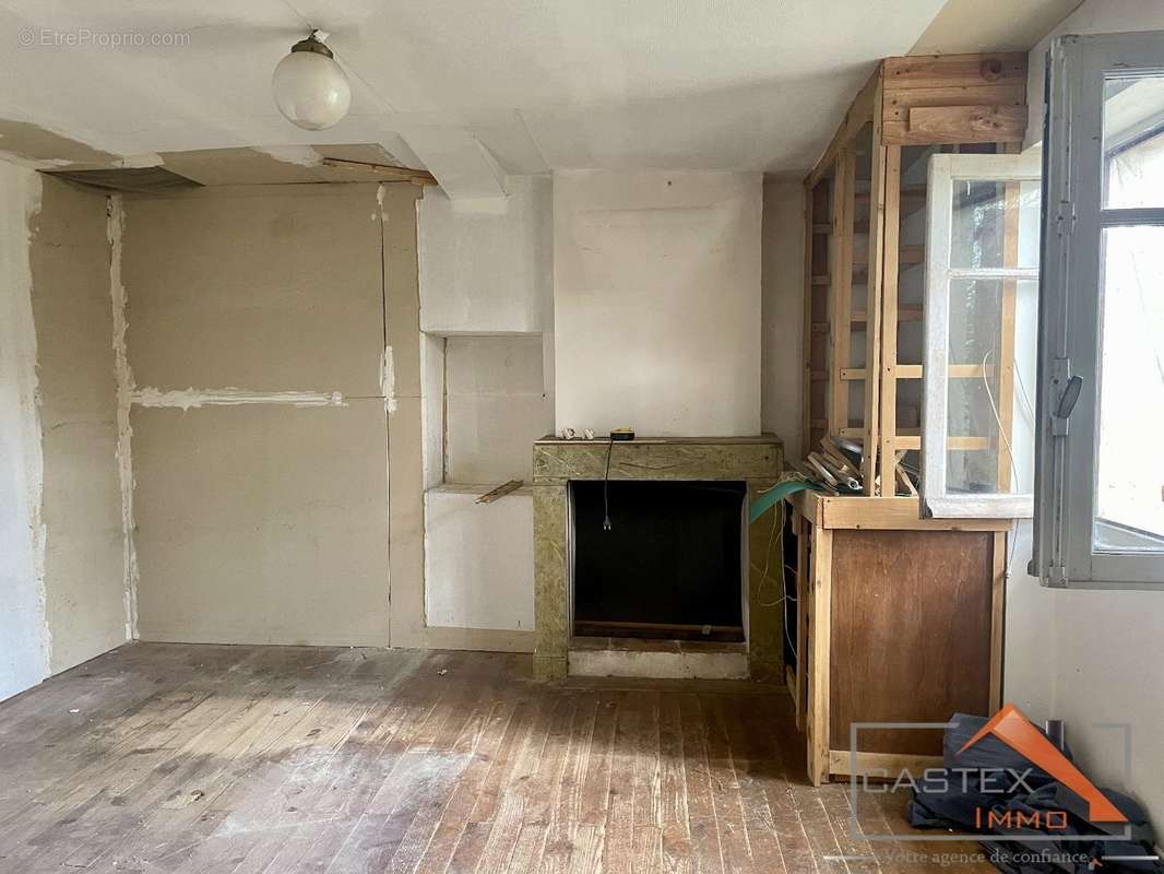 Maison à LAFITTE-VIGORDANE