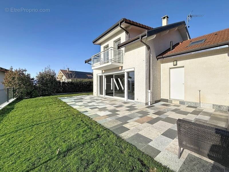 Maison à ARCHAMPS