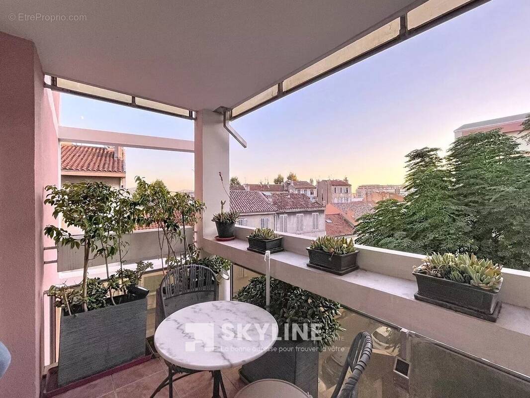 Appartement à MARSEILLE-10E