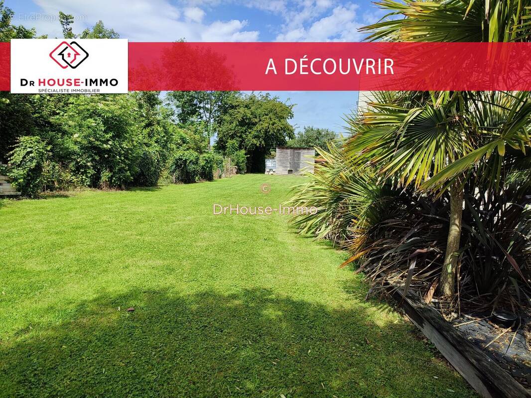 Maison à RUCQUEVILLE