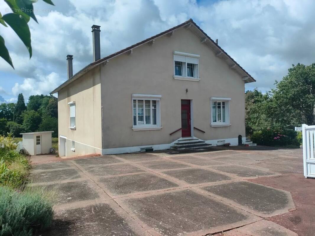 Maison à SAINT-MATHIEU