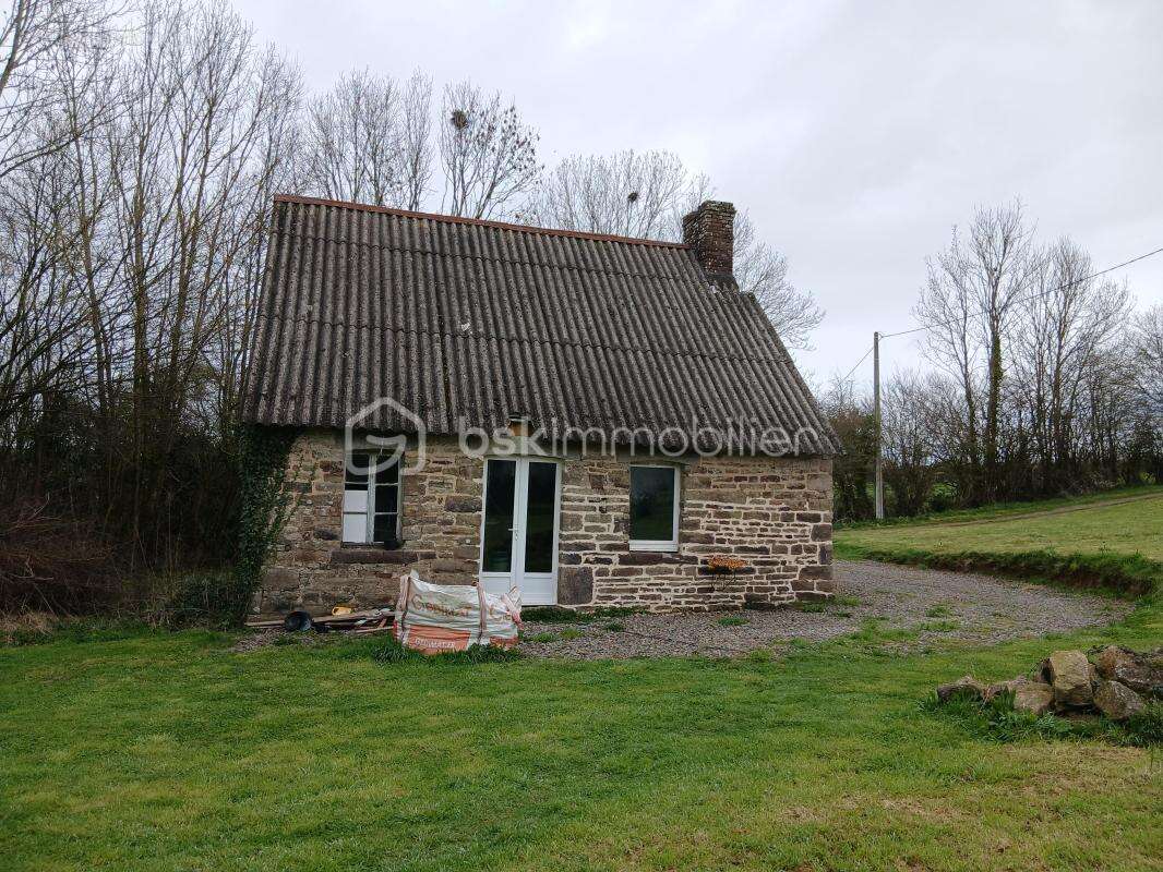Maison à VILLEDIEU-LES-POELES