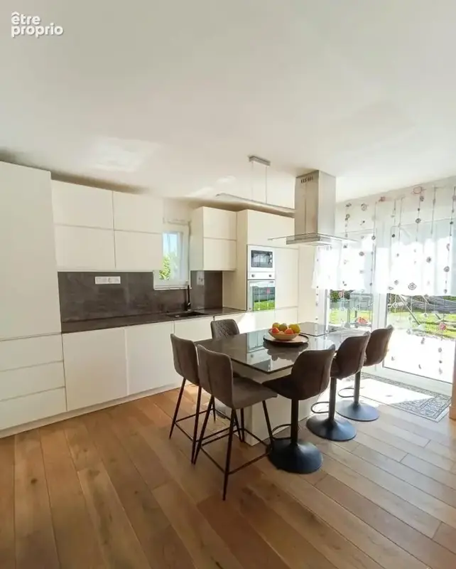 Maison 5 pièces 140 m² à vendre à Collonges-Sous-Saleve (74160) - photo 3