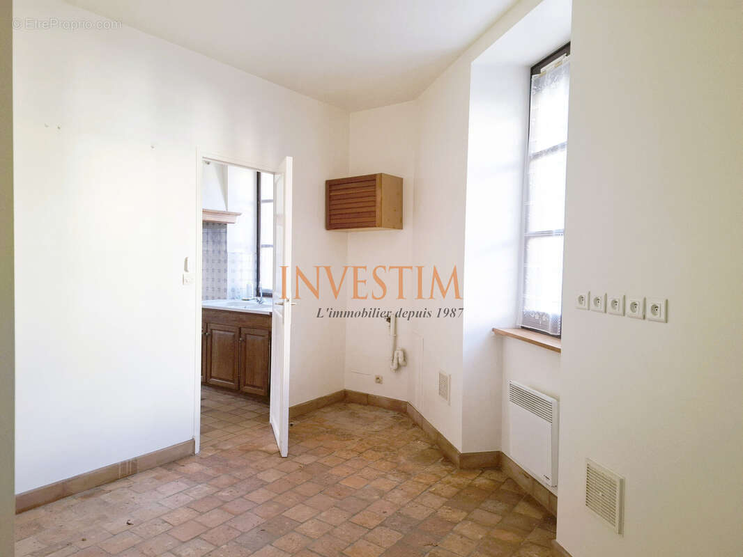 Maison de ville avec jardin et garage   Blois - photo 8