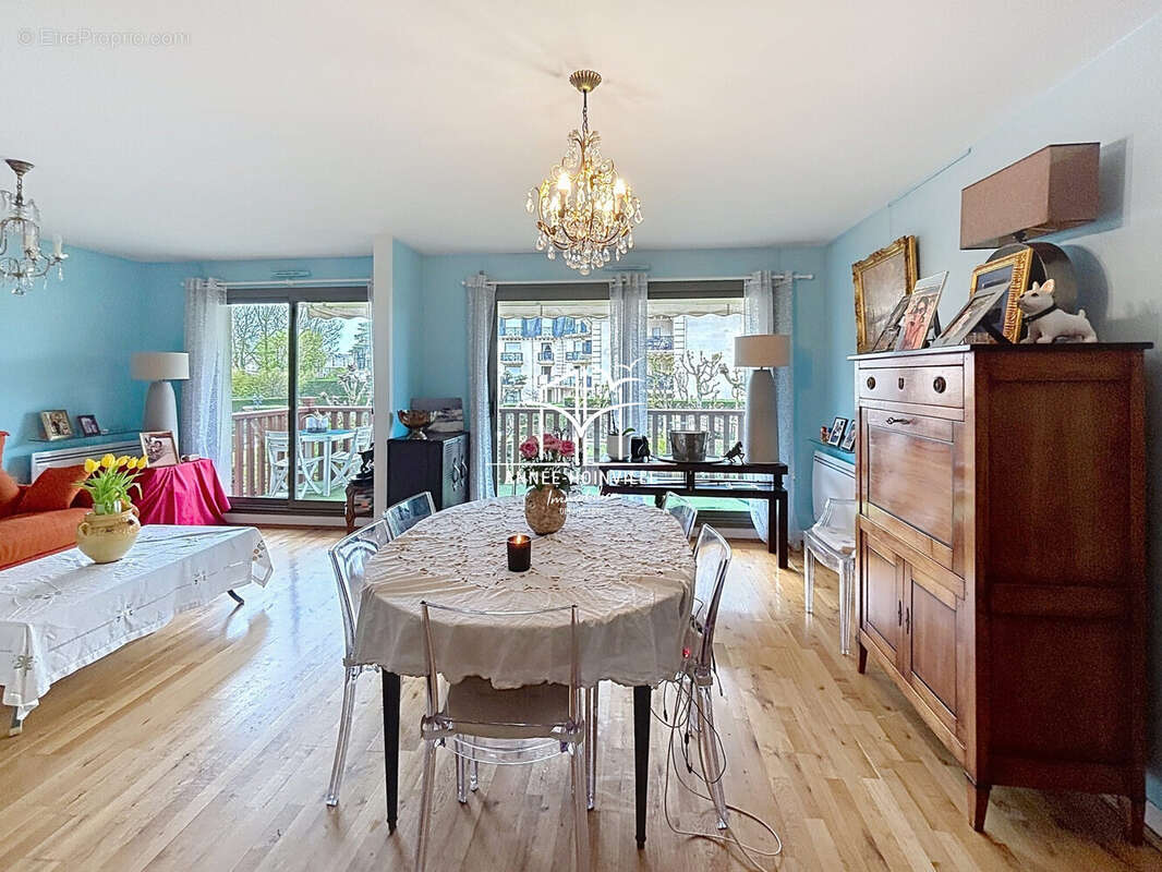 Appartement à DEAUVILLE