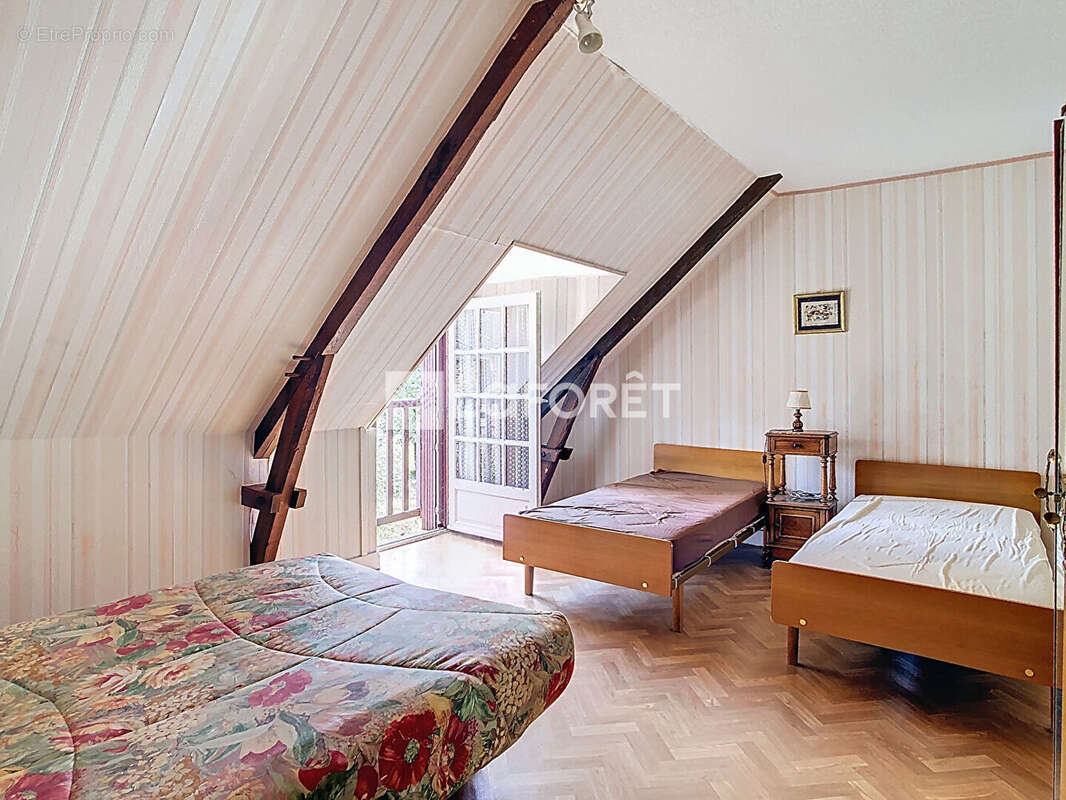 Maison à MAURE-DE-BRETAGNE