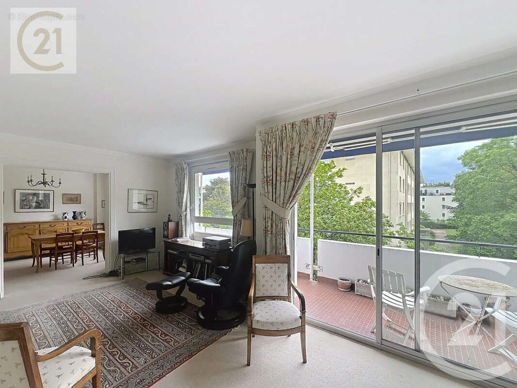 Appartement à SAINT-CLOUD