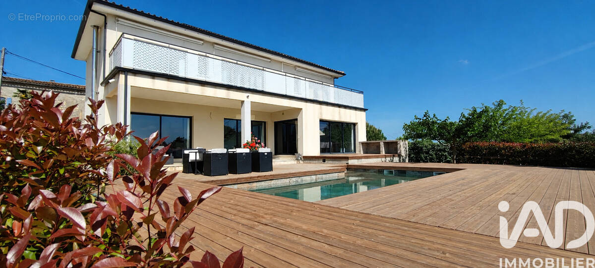 Photo 1 - Maison à CARDET