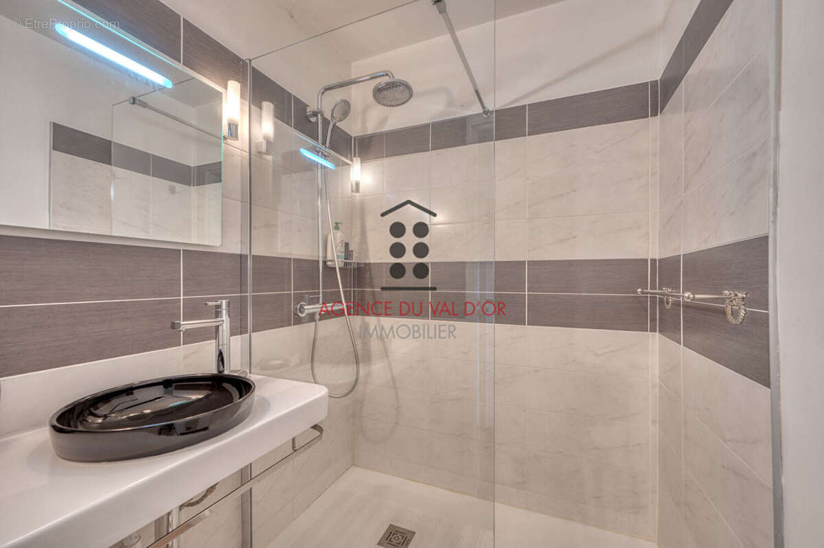 Appartement à SAINT-CLOUD