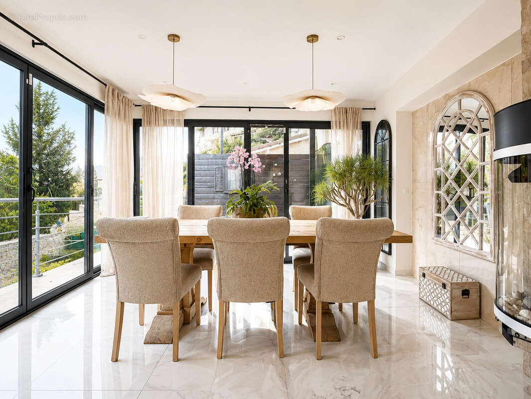 Menton, villa jumelée à vendre - photo 9