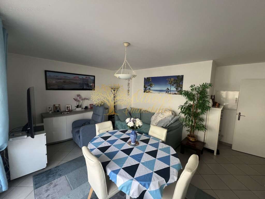 Appartement à PONTAULT-COMBAULT