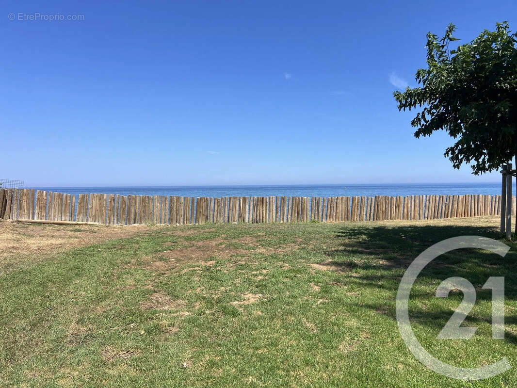 Appartement 25 m² à Santa-Lucia-Di-Moriani  - photo 5