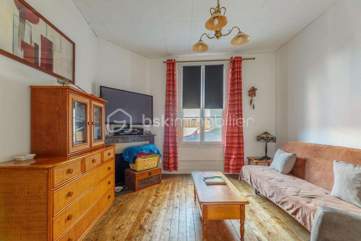 Commerce à LOUVIERS