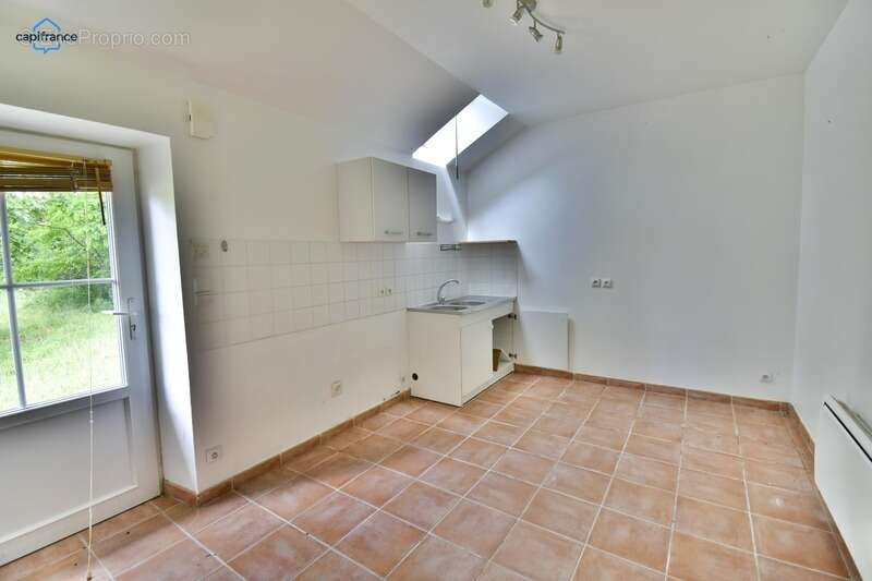 Appartement à MEUSNES