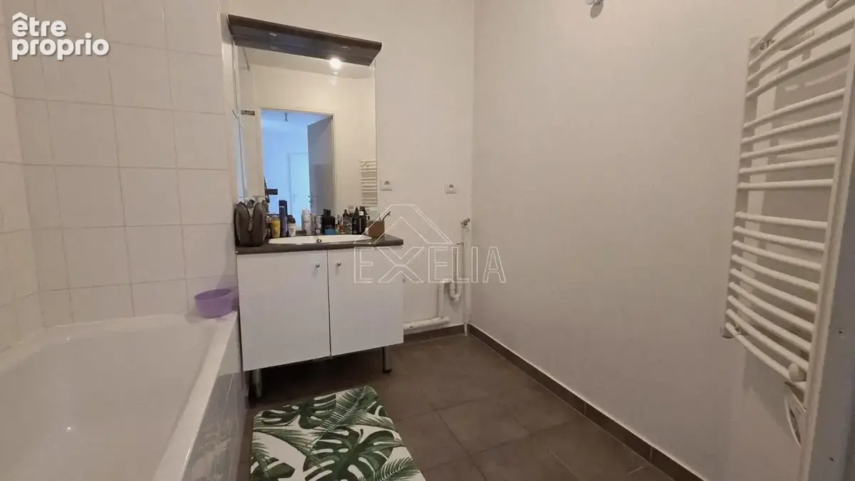 Appartement 3 pièces de 65 m² avec balcon 2 places de parking en sous sol , Bord de Seine - photo 8