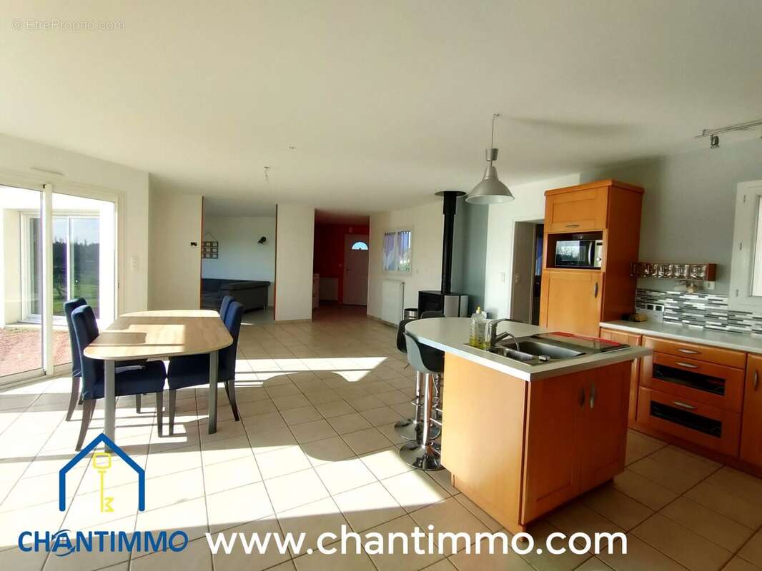 Maison à SAINTE-HERMINE