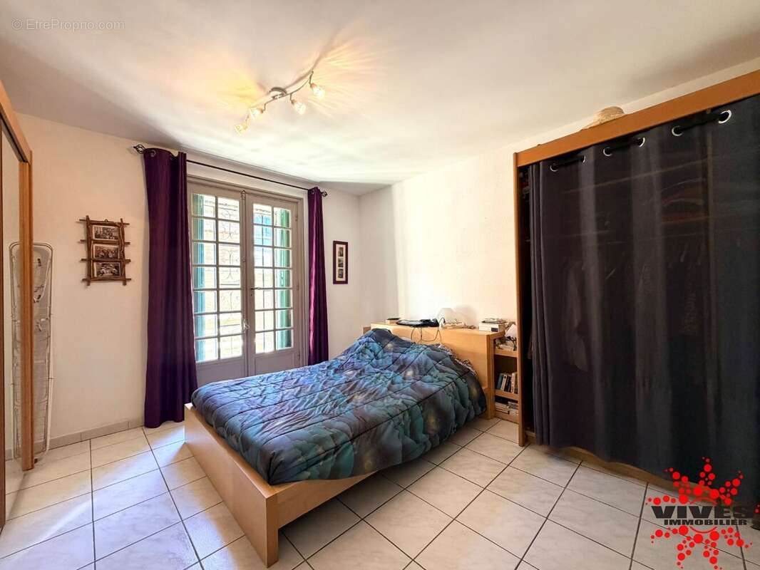 Superbe maison familiale  226 m² et 8 chambres au cur de Servian - photo 9