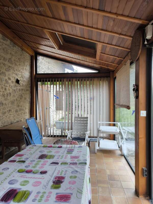 Maison à SAINTE-MARIE-DE-VAUX