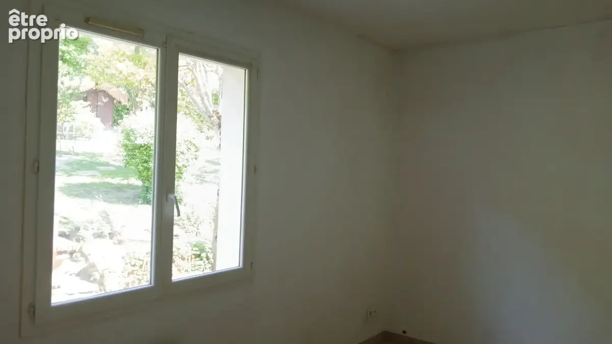 Maison 88 m² à Chalais  - photo 4