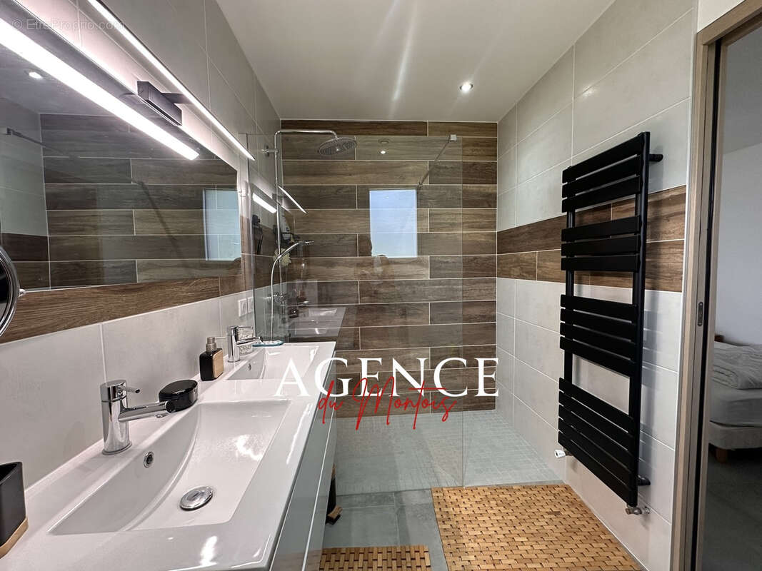 Maison à DONNEMARIE-DONTILLY