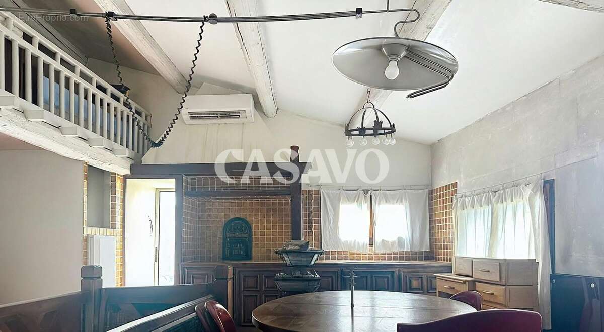 Photo Maison à Arles au prix de 680 000€