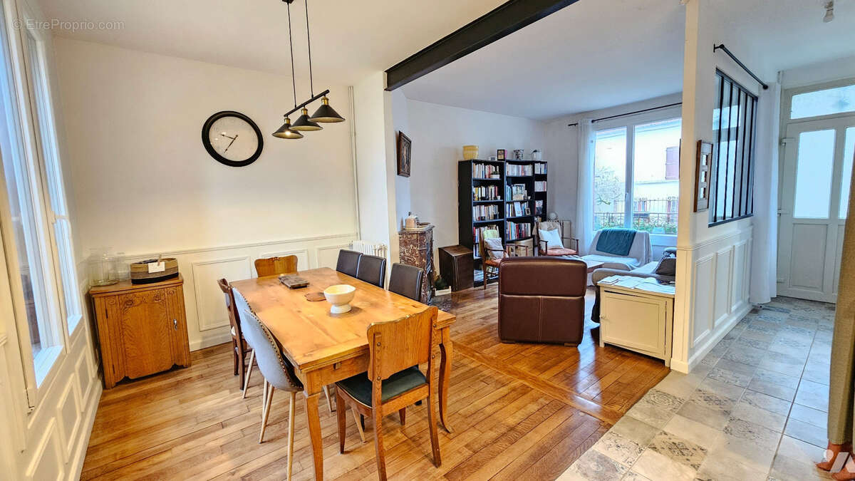 Maison à CHATEAU-THIERRY