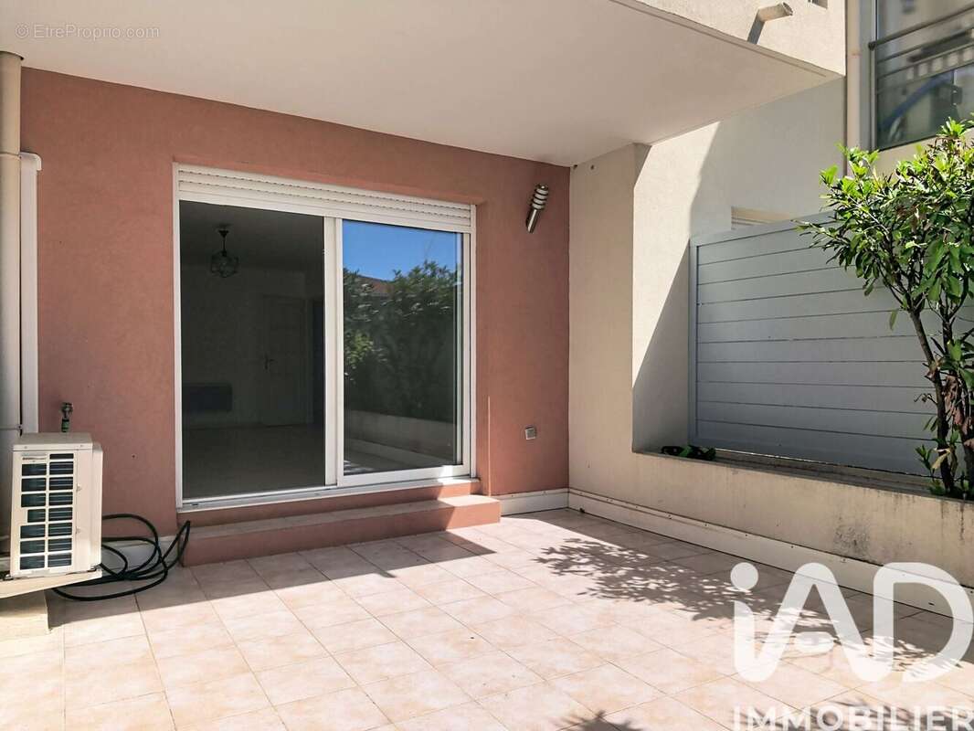 Photo 8 - Appartement à SAINT-LAURENT-DU-VAR
