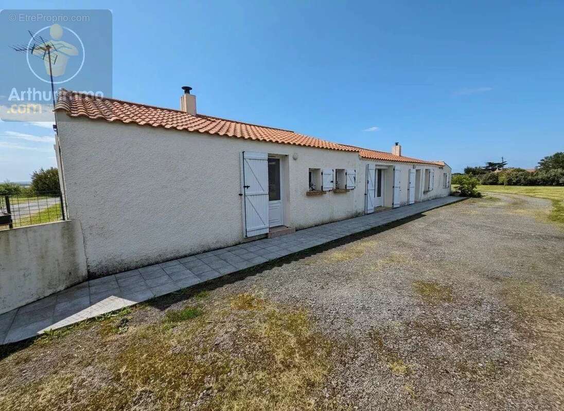 Maison à BOUIN