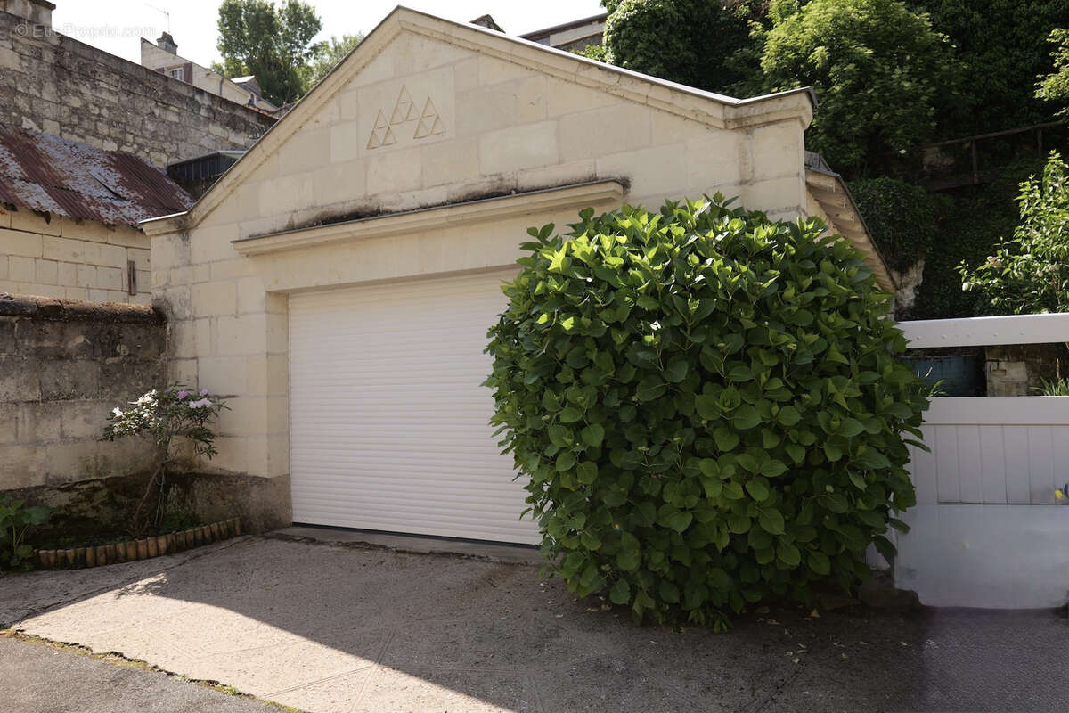 Maison à MONTSOREAU