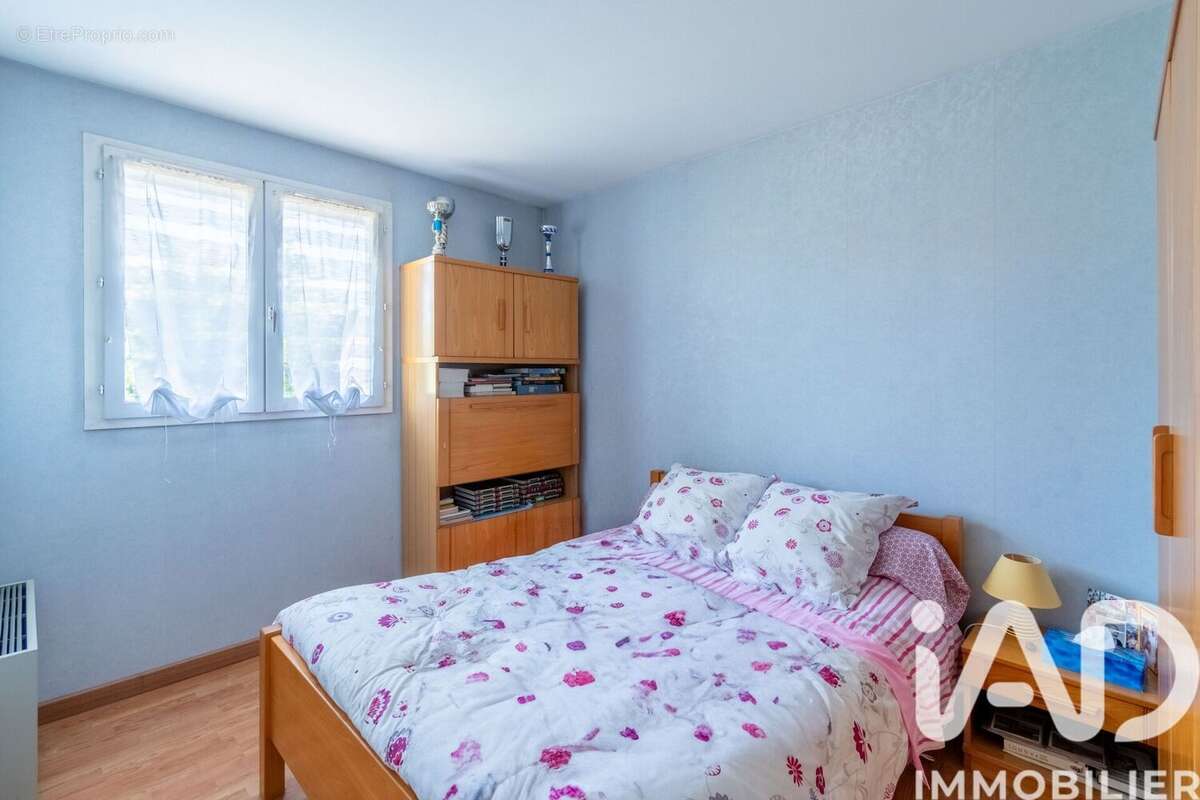 Photo 8 - Maison à SAINT-FARGEAU-PONTHIERRY