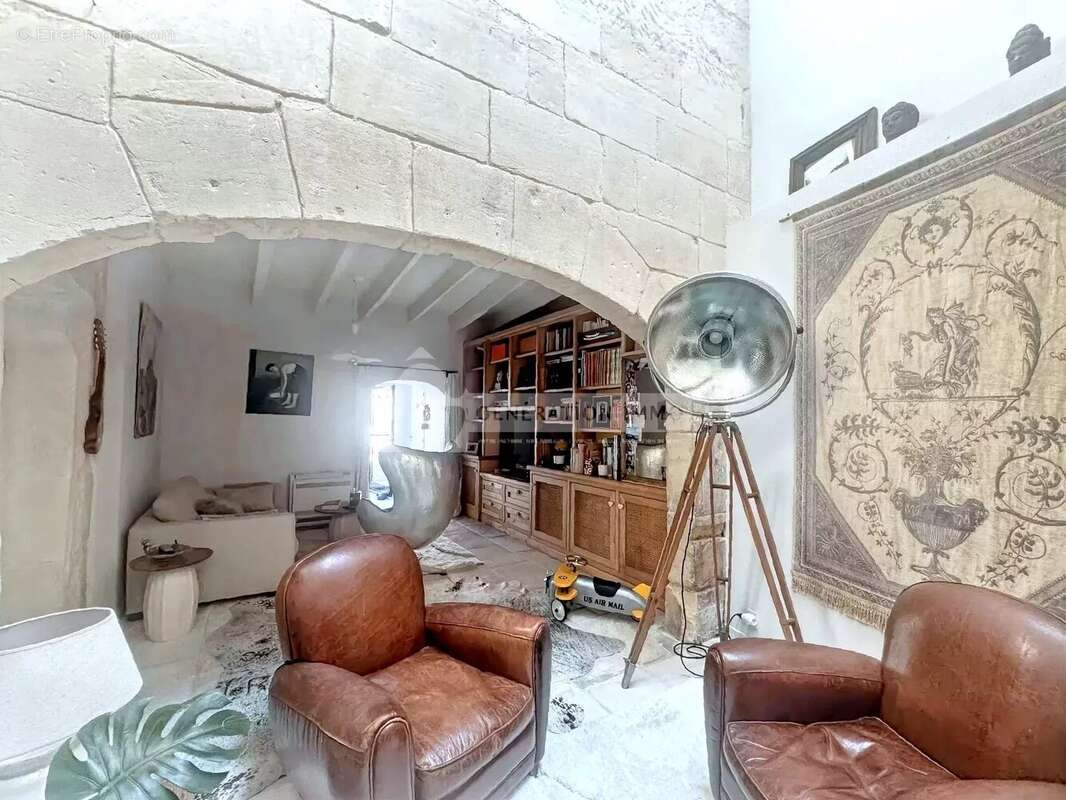 Maison ancienne rénovée T5 coeur de village de Fontvieille - photo 12