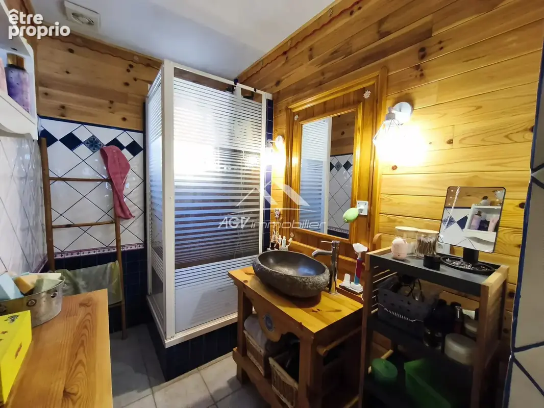 Maison de plain pied avec piscine, 3 chambres + 1 bureau - photo 10